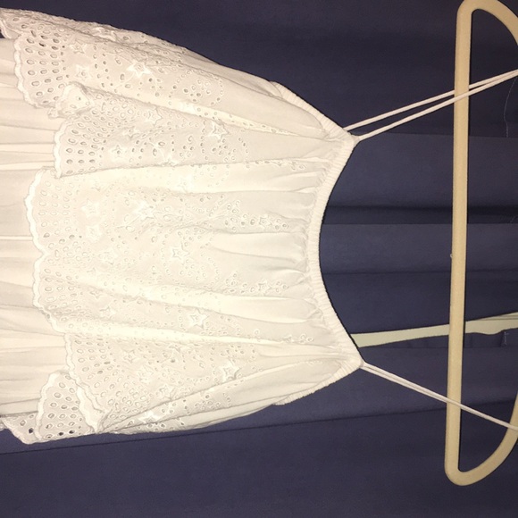 Bohemian White Jumpsuit with Detailing - Picture 6 of 7